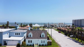 Ocean view, newly renovated home, central location, plenty of parkings